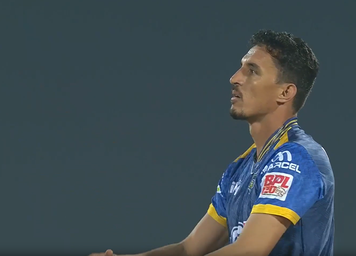 Ziaur Rahman's 3 for 35 | Match 28