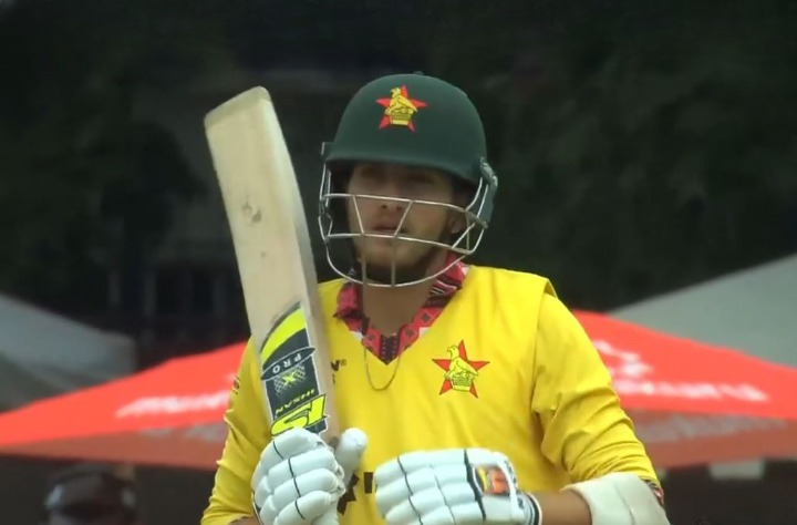 Brian Bennett's 61 off 43 | Match 4
