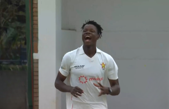 Blessing Muzarabani's 3 for 48 | One-off Test, Day 3