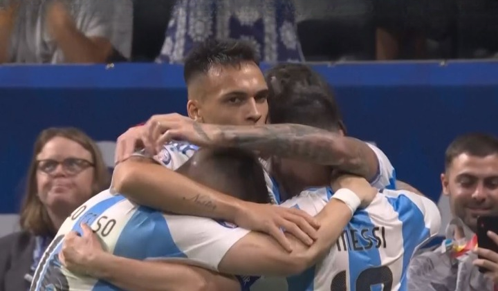 Argentina begin Copa America title defence with 2-0 win over Canada