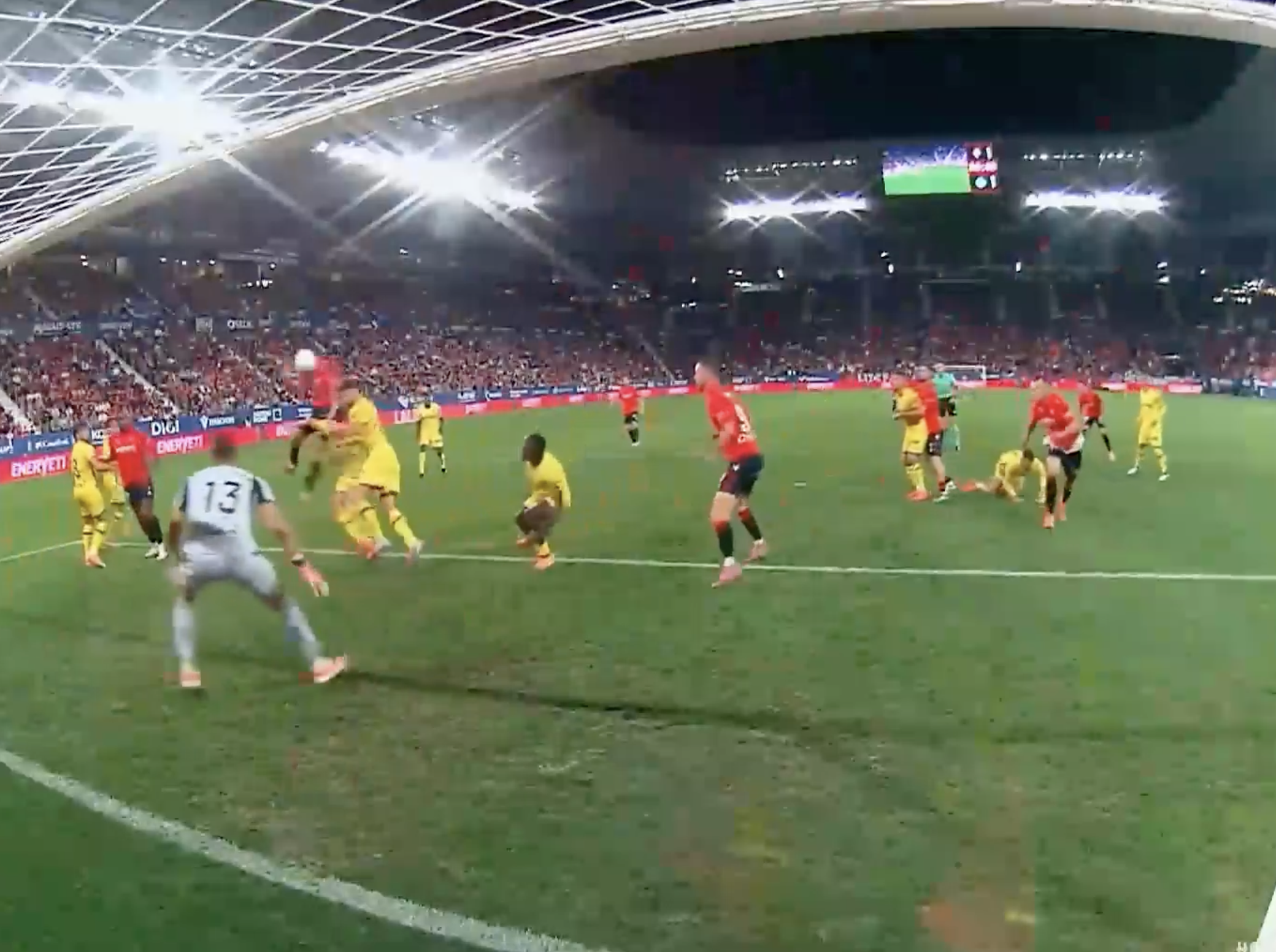 WINNING MOMENT! Catena's header guides Osasuna to victory