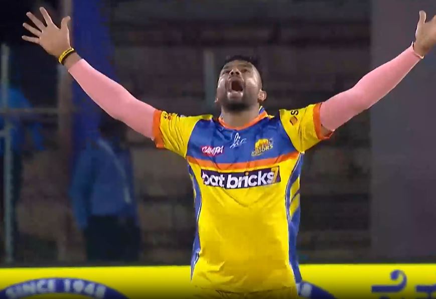 Codanda Ajit Karthik's 3 for 21 | Match 2