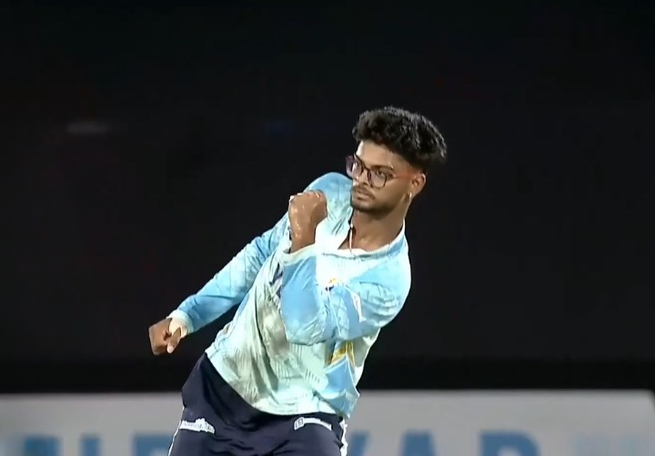 Deep Patel's 3 for 26 | Final 