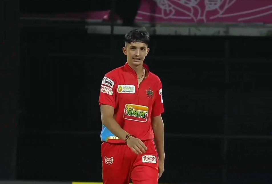 Divansh Rawat's 3 for 43 | Match 1