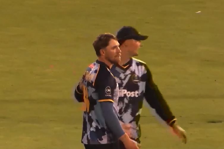Daniel Douthwaite's 4 for 22 | Match 125