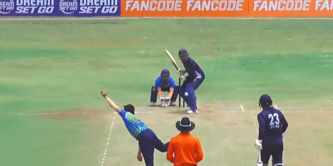 Ashish Dahariya's 4 for 16 | Match 20