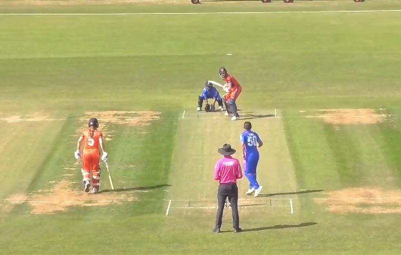 Babette de Leede's 52 off 42 | Match 1