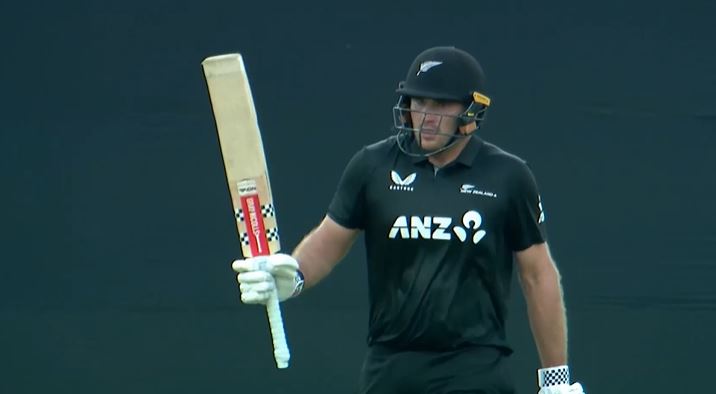 Dean Foxcroft's 72 off 64 | Match 1
