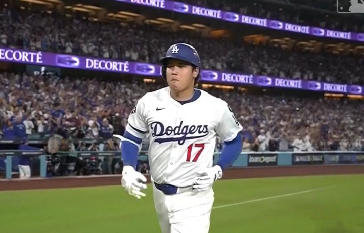 MLB: Los Angeles Dodgers vs Milwaukee Brewers - Highlights