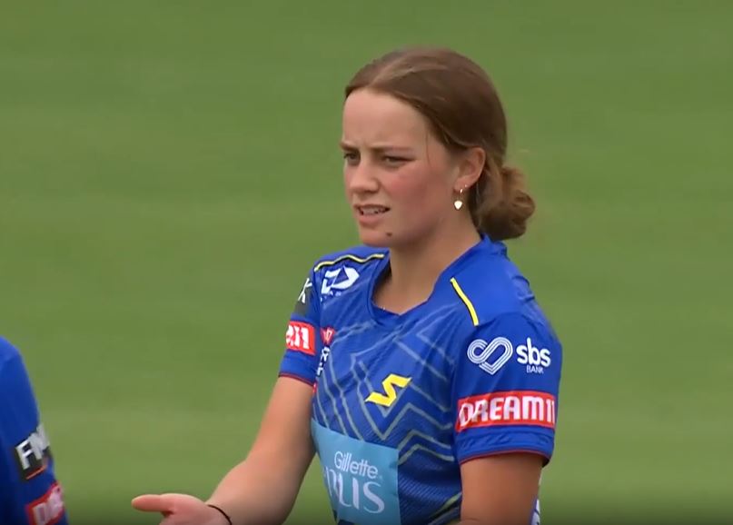 Eden Carson's 3 for 19 | Match 4