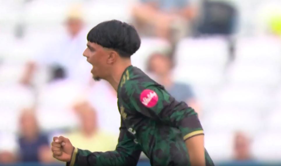 Farhan Ahmed's 5 for 25 | Match 122