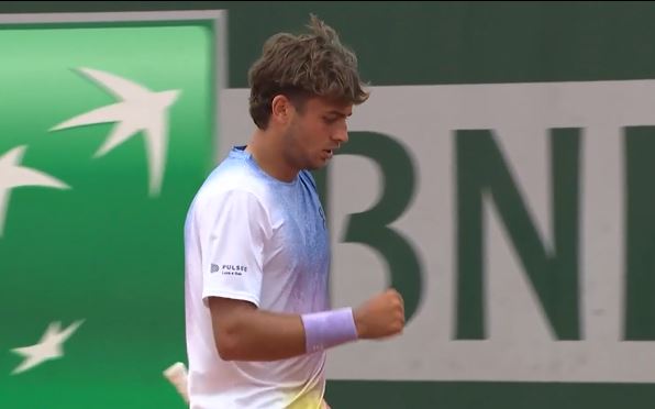poster url for Cobolli vs Arnaldi | Men's singles, round 2 | Roland Garros 2025