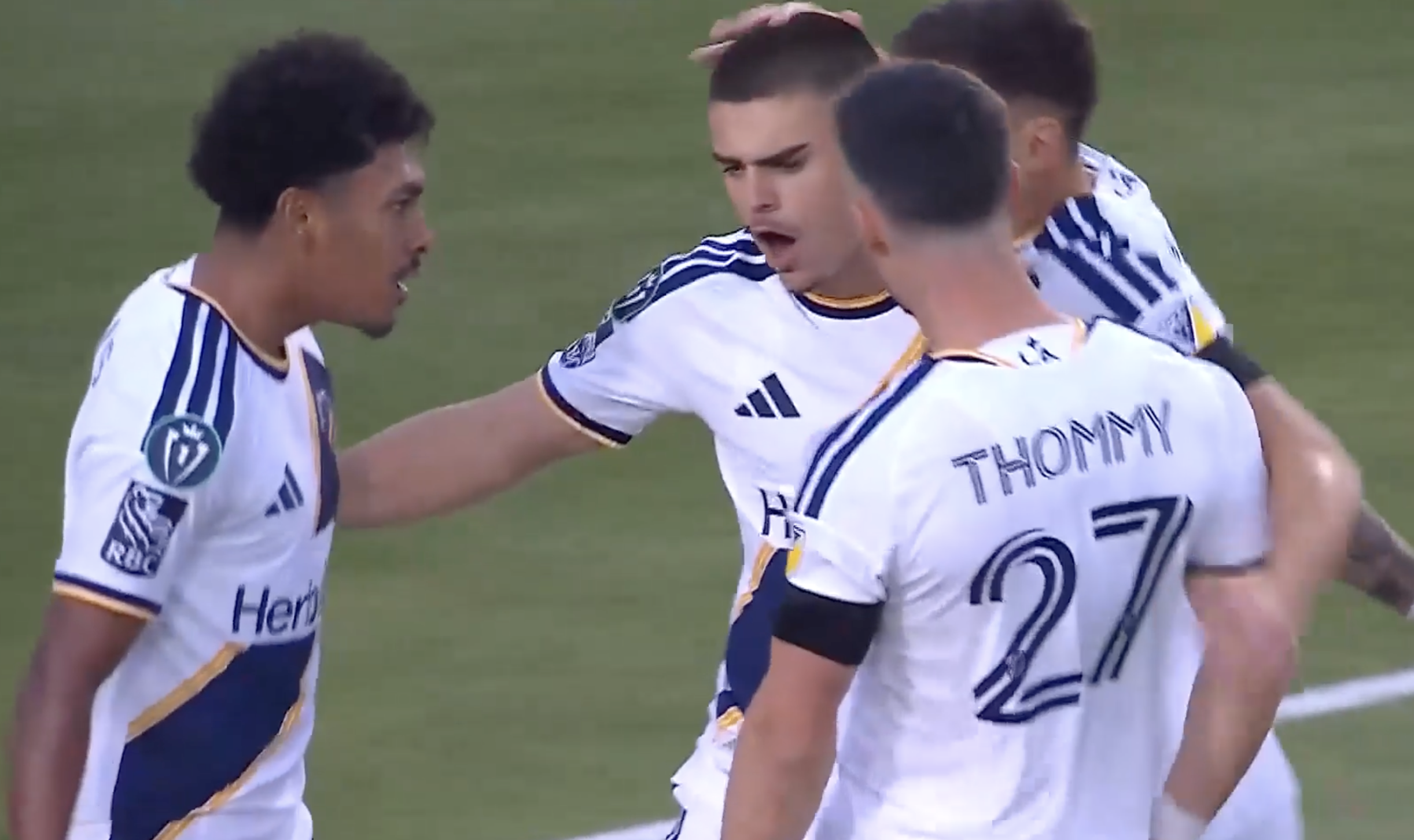 SUPERB FINISH! Gabriel Pec fires LA Galaxy ahead vs Mount Pleasant