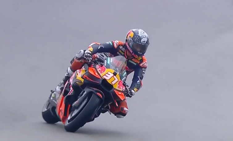 MotoGP Spain 2026: Qualifying 1 - Full replay