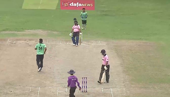 Gauhati Town Club beat Nabajyoti Club by 14 runs on DLS method | Match 22