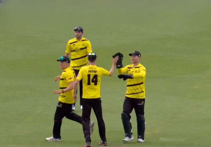Gloucestershire beat Somerset by 5 wickets 