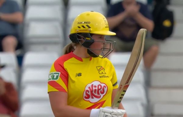 Trent Rockets vs London Spirit: Grace Scrivens's 55 off 43