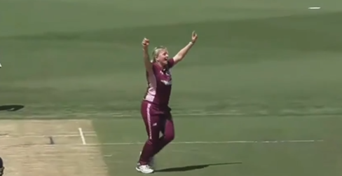 Grace Parsons's 3 for 34 | Match 40 