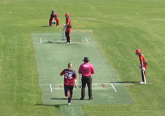 Grace Wetherall's 4 for 17 | Match 6