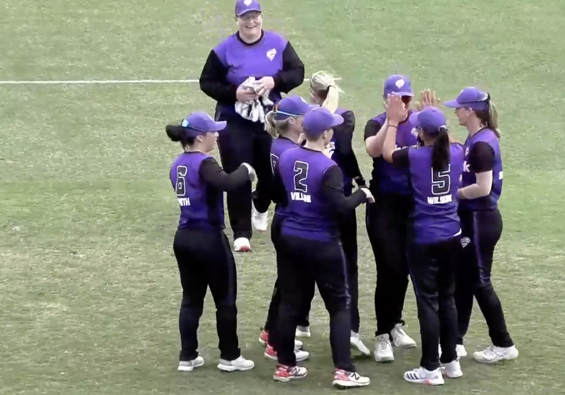 Hobart Hurricanes Women beat Brisbane Heat Women by 88 runs | Final