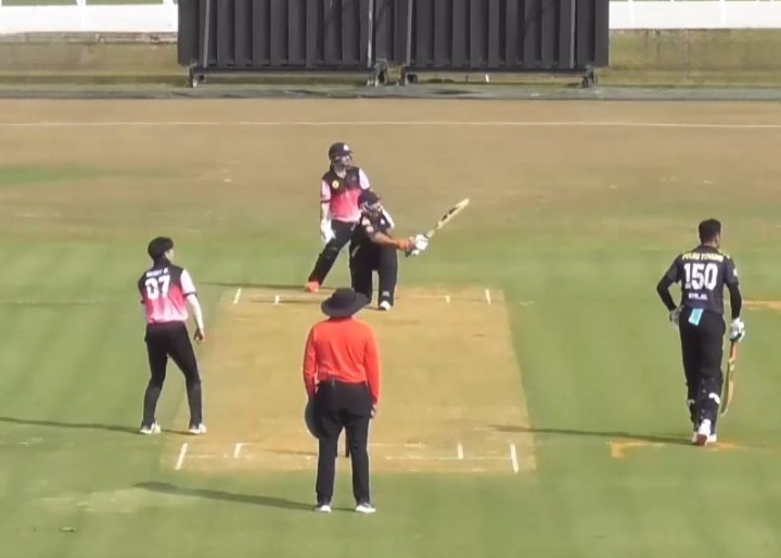Isaac Peter's 85 off 43 | Match 4