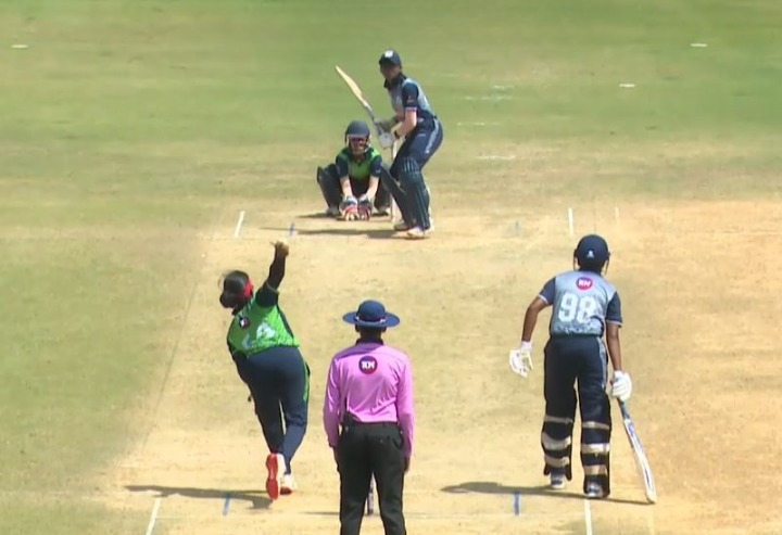Anushka C V's 4 for 13 | Match 20