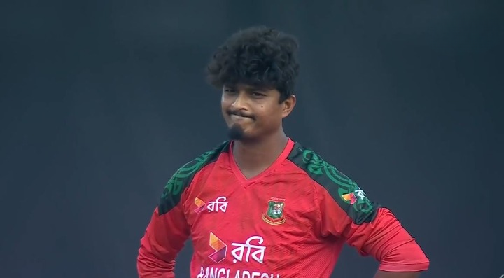 Sahibzada Farhan's 63 off 41 | 3rd T20I