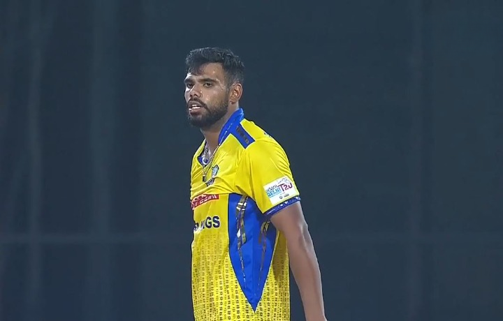 Money Grewal's 3 for 46 | Match 29 