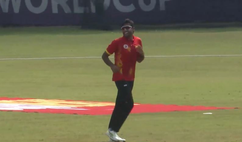Hasnain Ahmed's 3 for 30 | Match 21