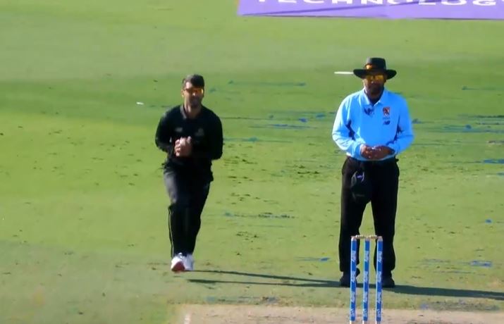 Hassan Khan's 3 for 22 | Match 4