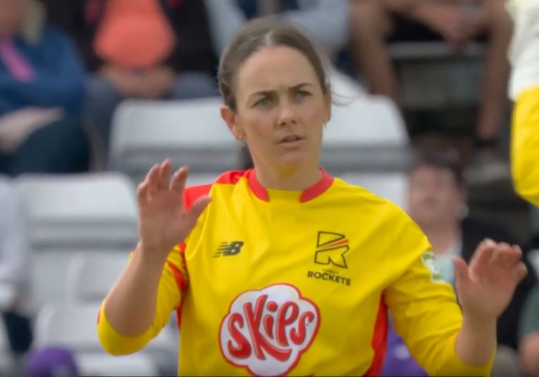 Northern Superchargers vs Trent Rockets: Heather Graham's 3 for 13