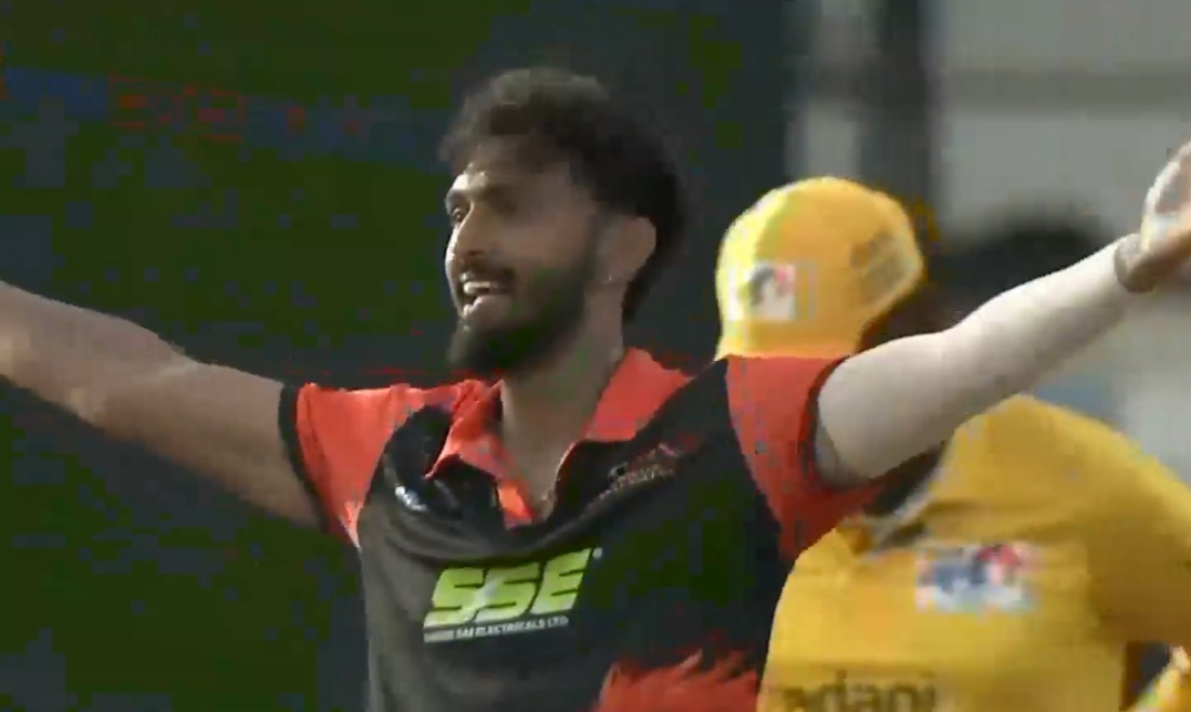 Jagarlapudi Ram's 3 for 8 | Match 10