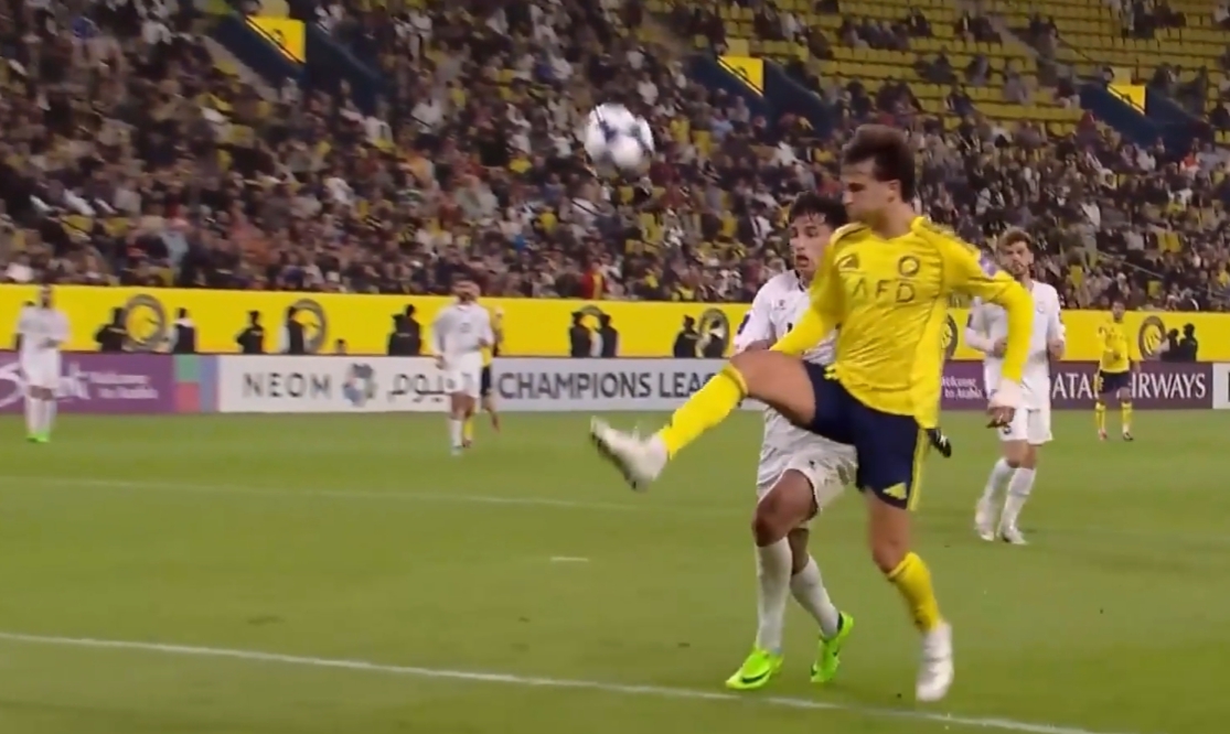 Football Poetry! Ronaldo’s vision met with Felix’s chip