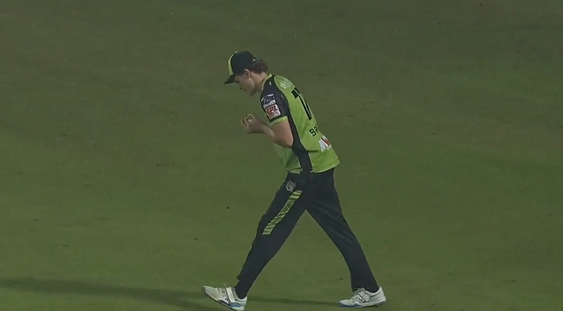 44W! Omarzai pumps the breaks on Asif Ai