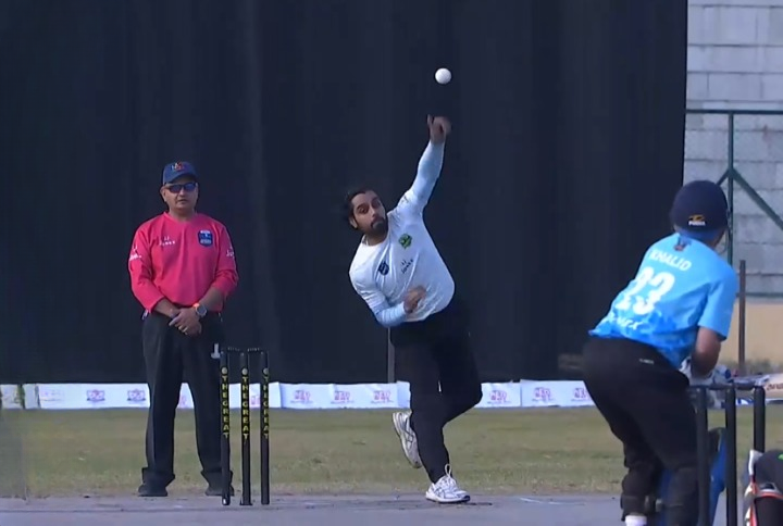 Iqbal Abdulla's 4 for 15 | Match 3