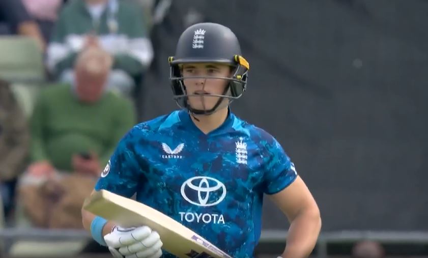 Jacob Bethell's 82 off 53 | 1st ODI