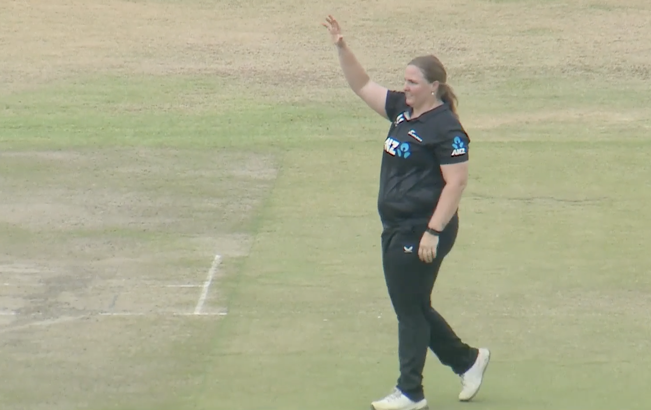 Jess Watkin's 4 for 4 | Match 6