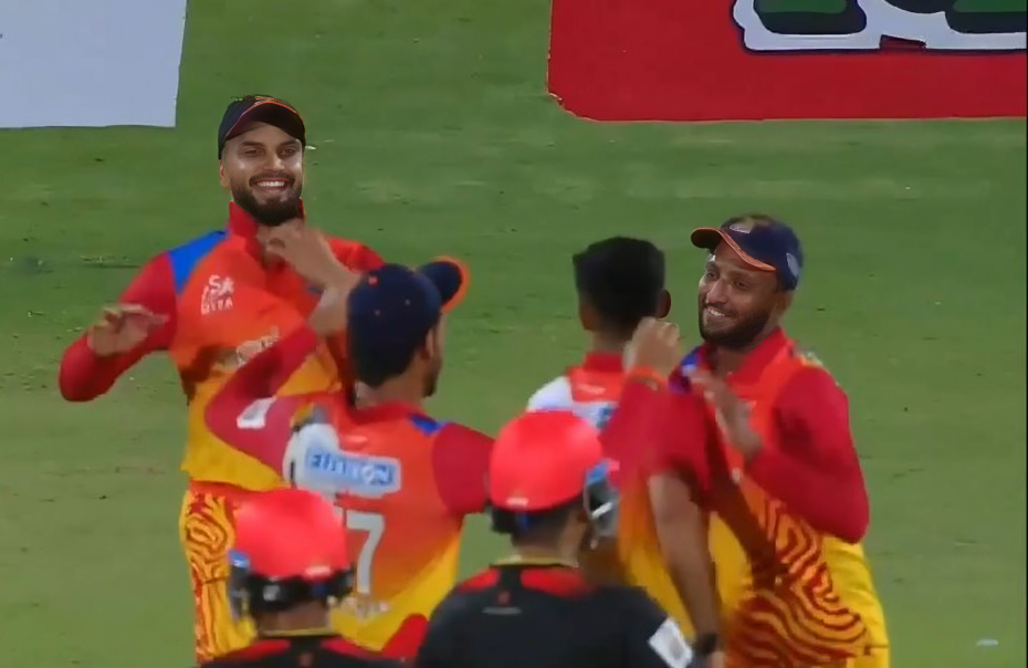 Dita Gohilwad Titans beat Anmol Kings Halar by 12 runs | Match 3