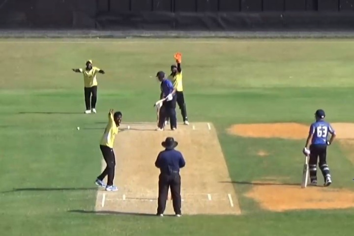 Muditha Lakshan's 3 for 15 | Match 7