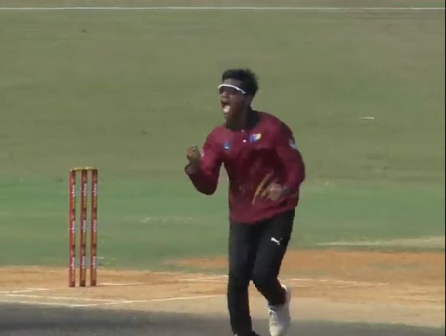 Vishvaruben Kumar's 4 for 12 | Match 11