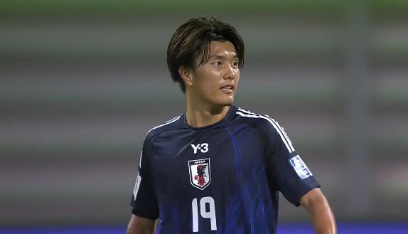 Sizzling Japan outclass Bahrain 5-0