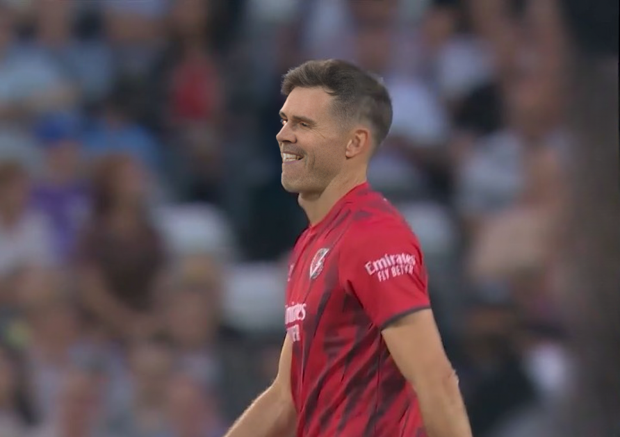 James Anderson's 3 for 25 | Match 117