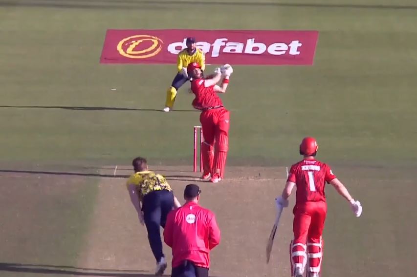 Michael Jones's 55 off 39 | Match 16