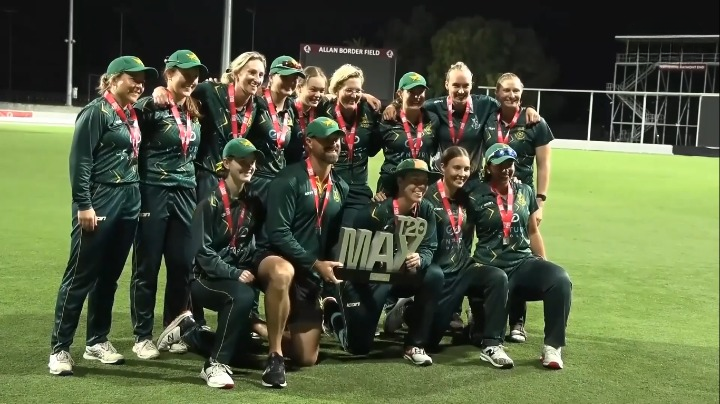 Wynnum-Manly Women beat Western Suburbs Women by 3 wickets | Final 