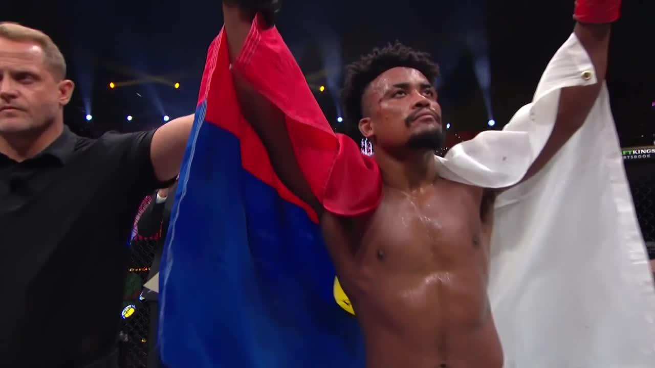 Kevin Pease vs Nick Meck | Fight Highlights