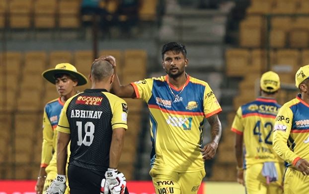 Dugout reactions: Mysore Warriors vs Shivamogga Lions produce a thriller