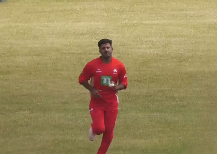 Kaleem Sana's 3 for 26 | Match 12 