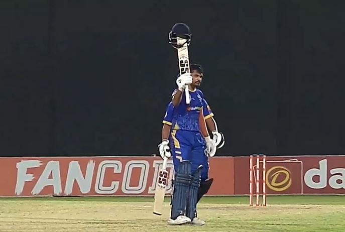 Kartik Kakade's 52* off 32 | Match 26
