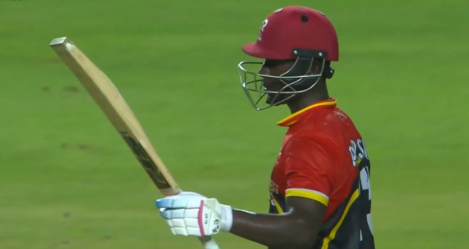 Kevlon Anderson's 52 off 45 | Match 12