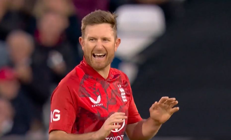 Liam Dawson's 4 for 20 | 1st T20I